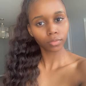 Meet your Posher, Jasmine